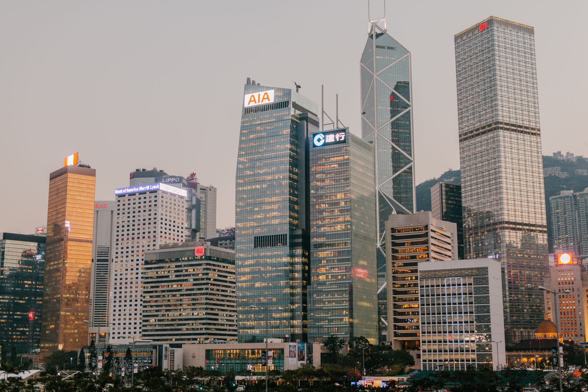Singapore KYC Tightening: Why Wealthy Chinese Capital Keeps Flowing In