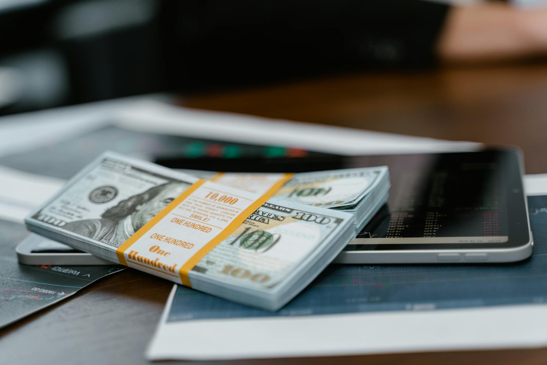 Why unconstrained bonds matter now for Asia’s wealth investors