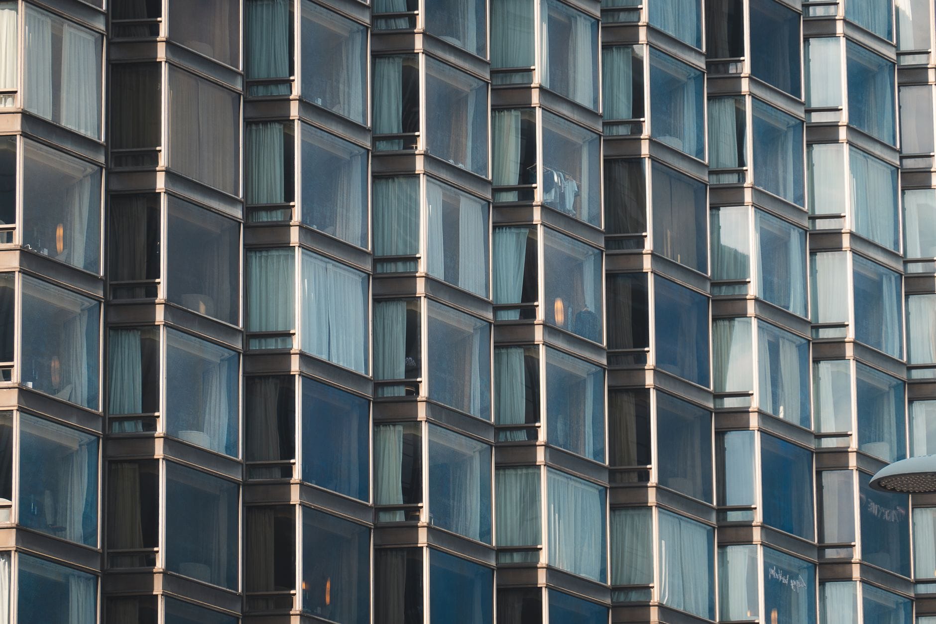 Singapore Family Offices Attract Wealth Amid Geopolitical Uncertainty in 2026
