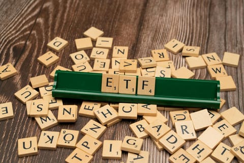 AllianceBernstein closes hedge fund AB Arya