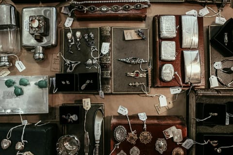 Visual Storytelling Strategy: 5 Lessons Family Offices Can Learn From Christopher Anderson