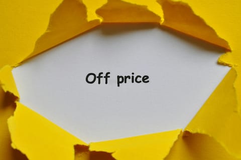 UOBKH's Loh trims CLI's target price over China drag